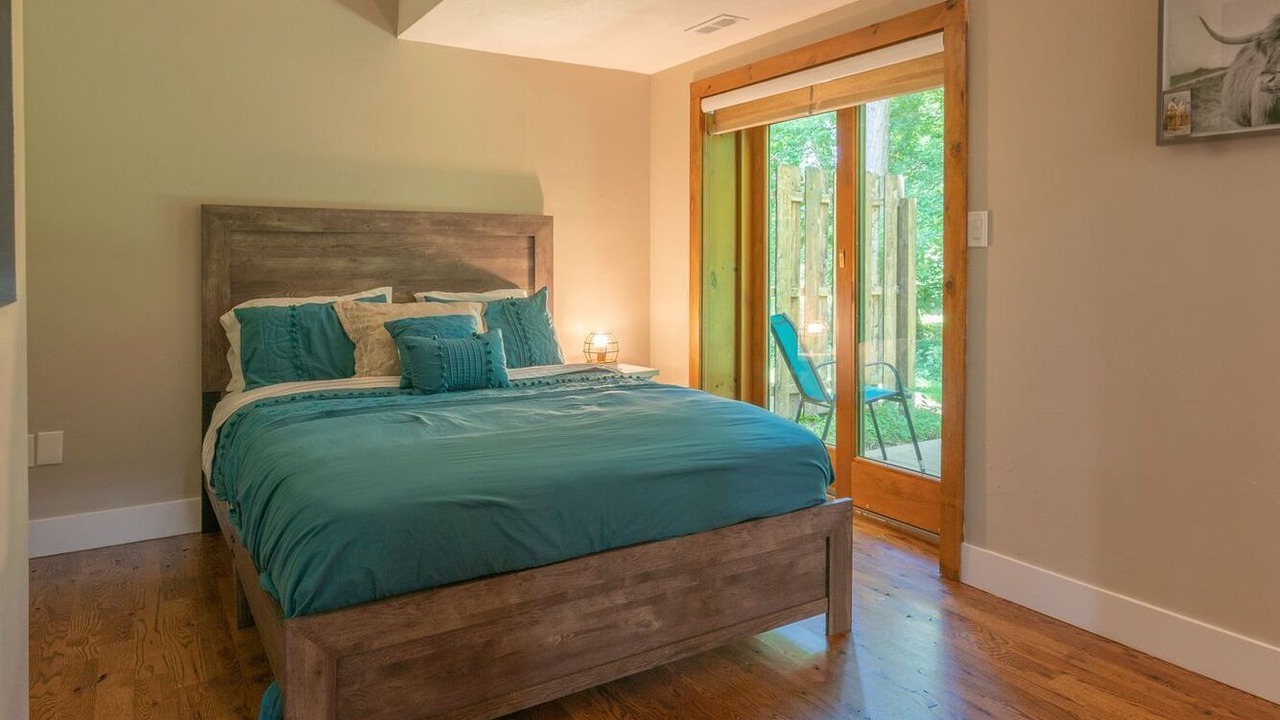 Photo of Others in Lambertville