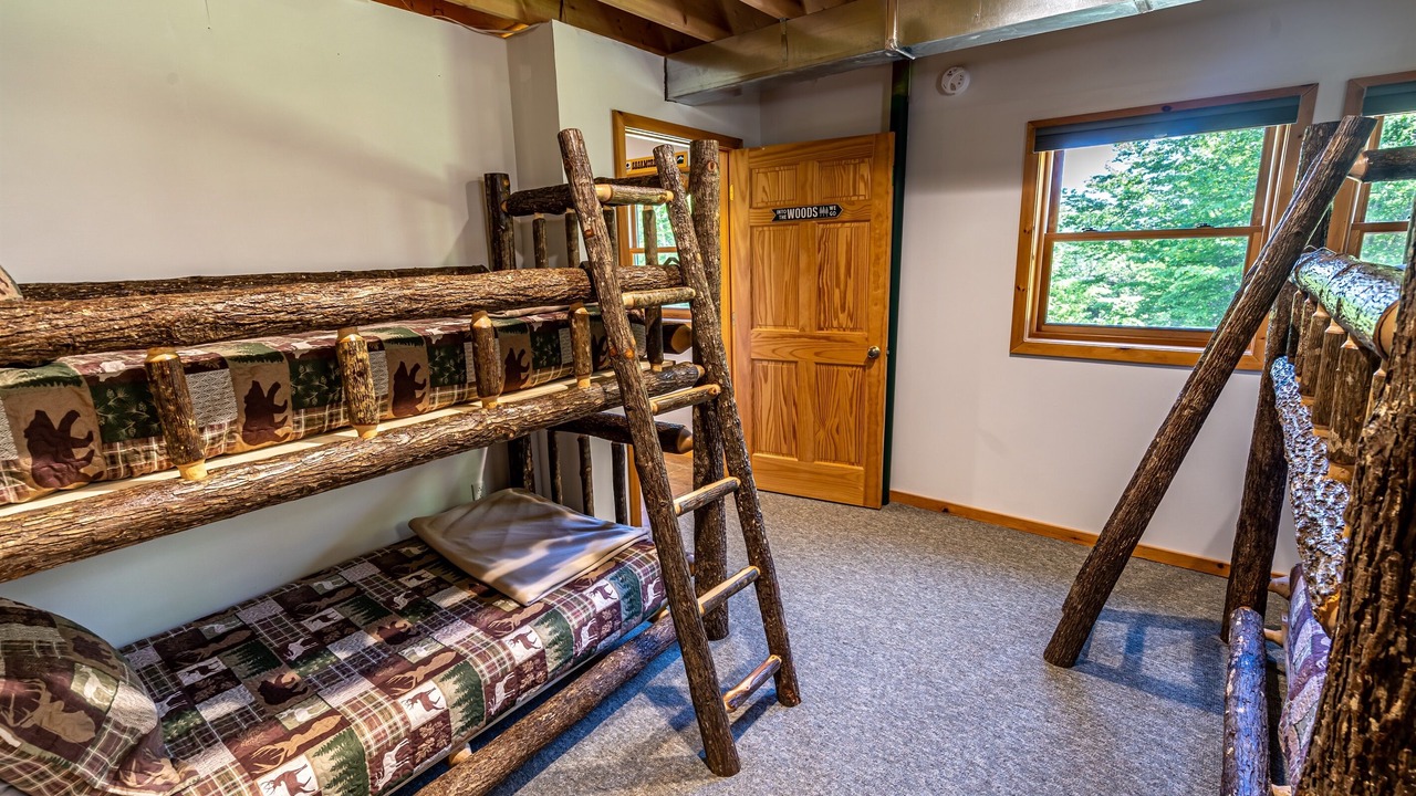 Photo of Bedroom in North Creek