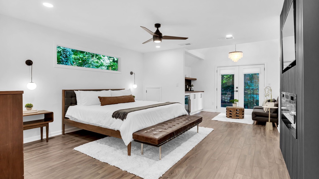 Photo of Bedroom in Dunwoody