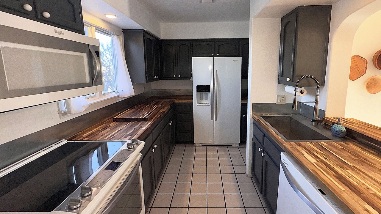 Photo of Kitchen in Horseshoe Bay West