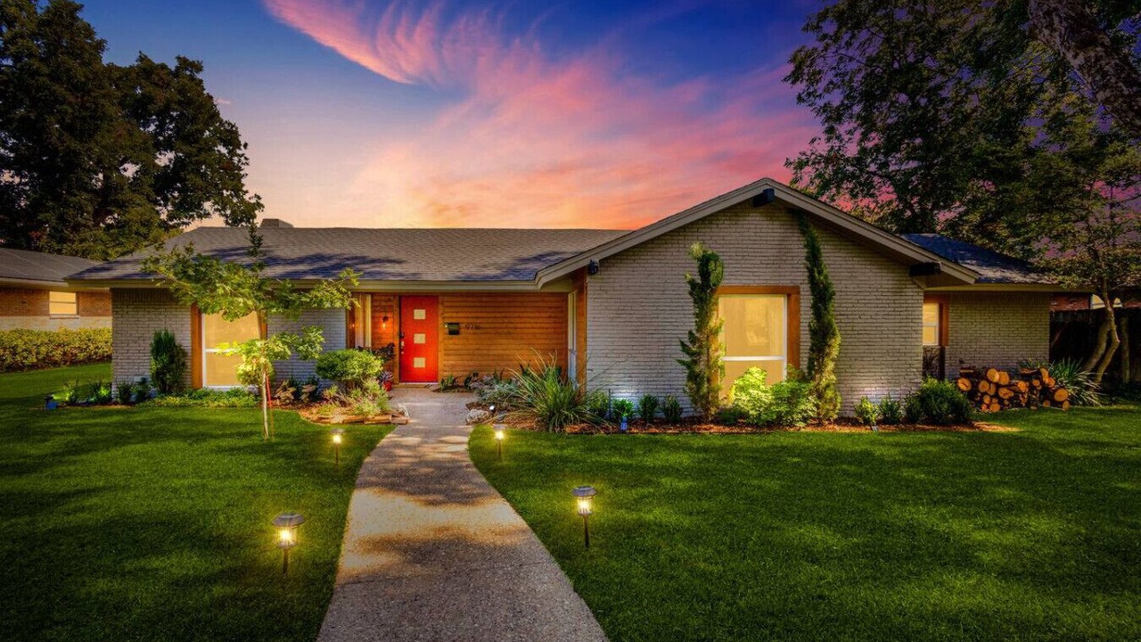 Photo of Outdoor in Lake Highlands