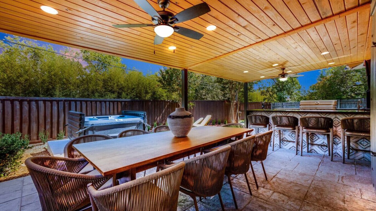 Photo of Outdoor in Lake Highlands
