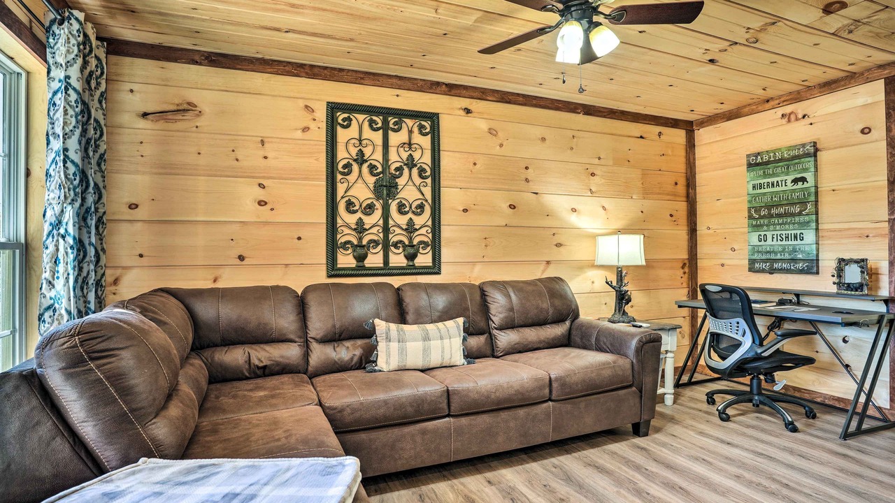 Photo of Livingroom in Trenton