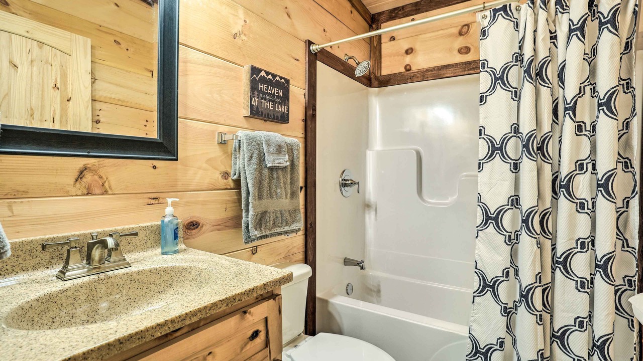 Photo of Bathroom in Trenton