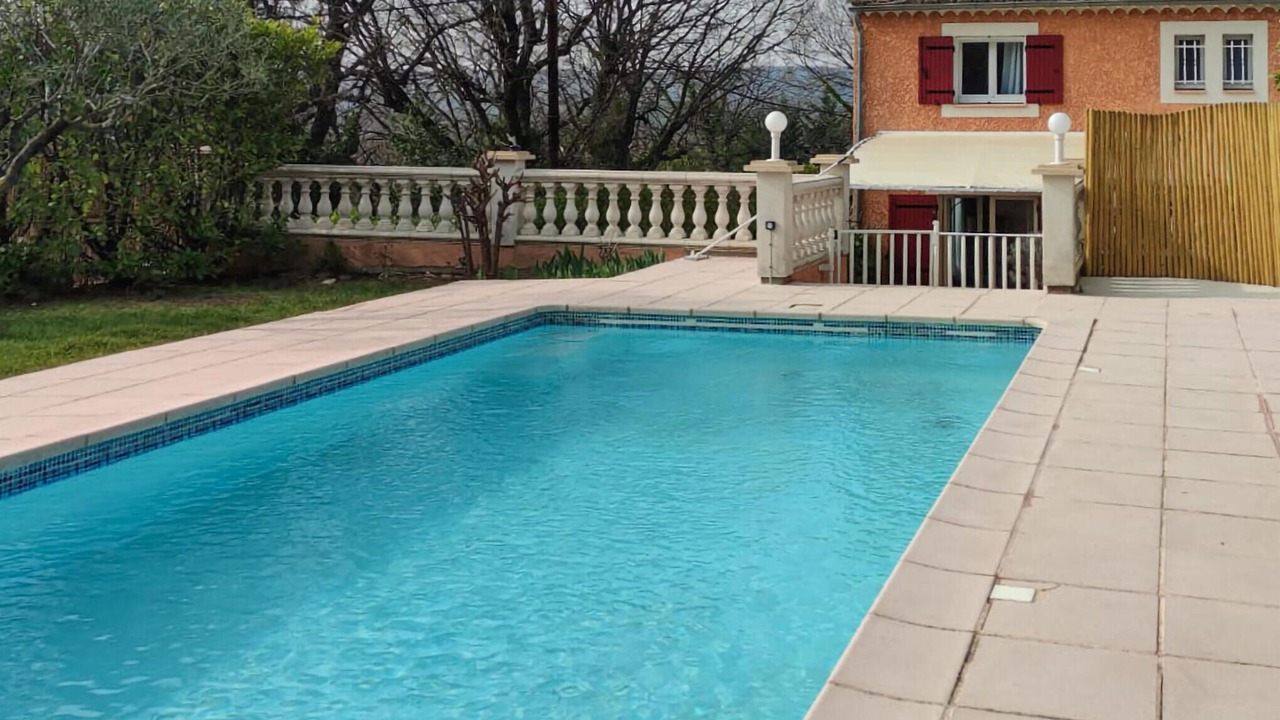 Photo of Outdoor in Saint-Quentin-la-Poterie