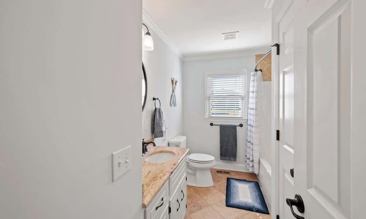 Photo of Bathroom in Eatonton