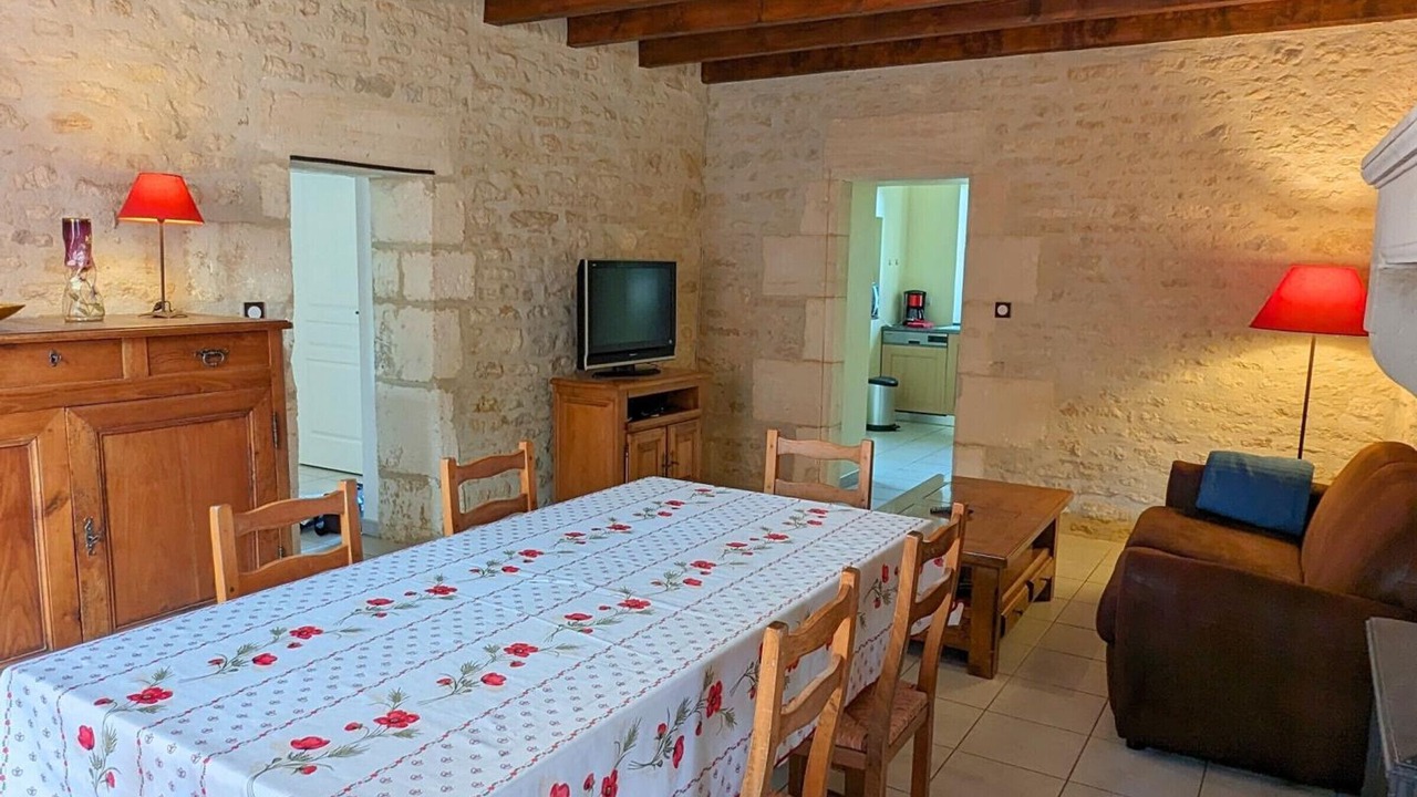 Photo of Others in Asnieres-sur-Nouere