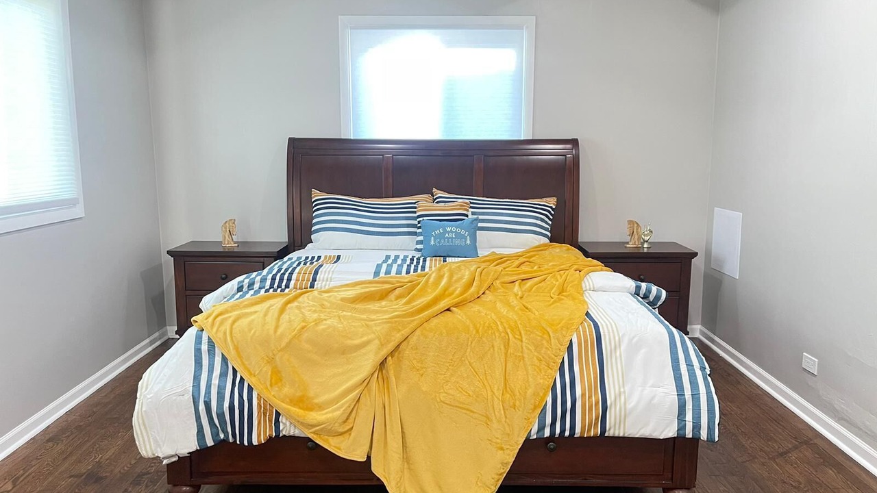 Photo of Bedroom in Villa Park