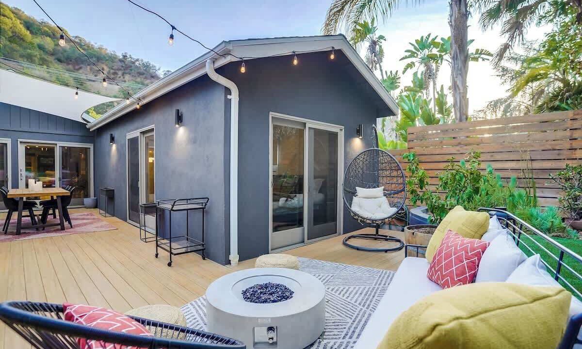 Photo of Others in Laurel Canyon