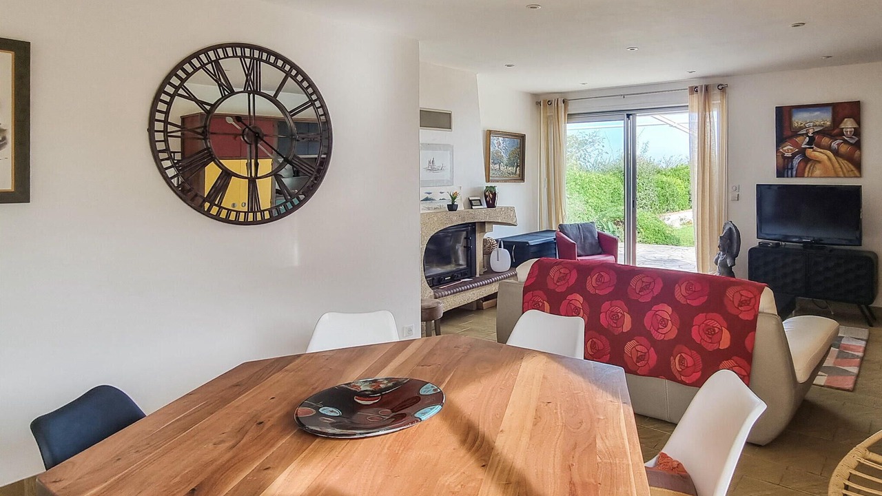 Photo of Bedroom in Saint-Denis-d'Oleron