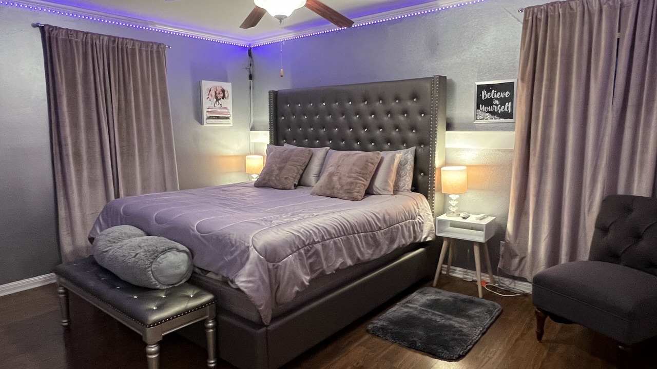 Photo of Bedroom in Roswell