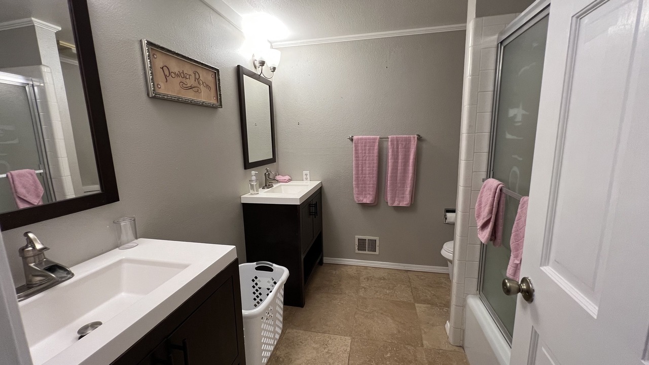 Photo of Bathroom in Roswell