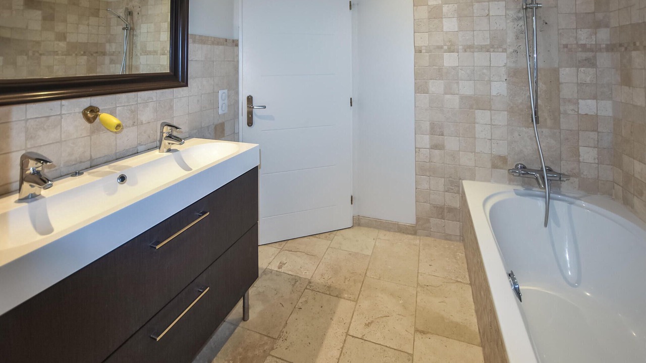 Photo of Bathroom in Puget