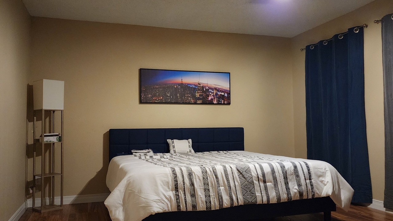 Photo of Bedroom in Biggs Field