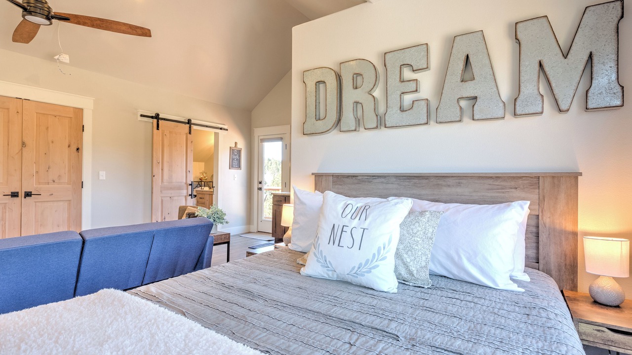 Photo of Bedroom in Woodland Park