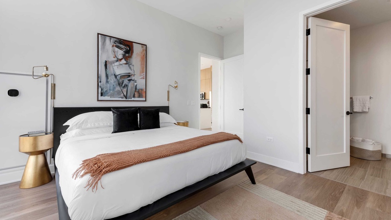 Photo of Bedroom in River West