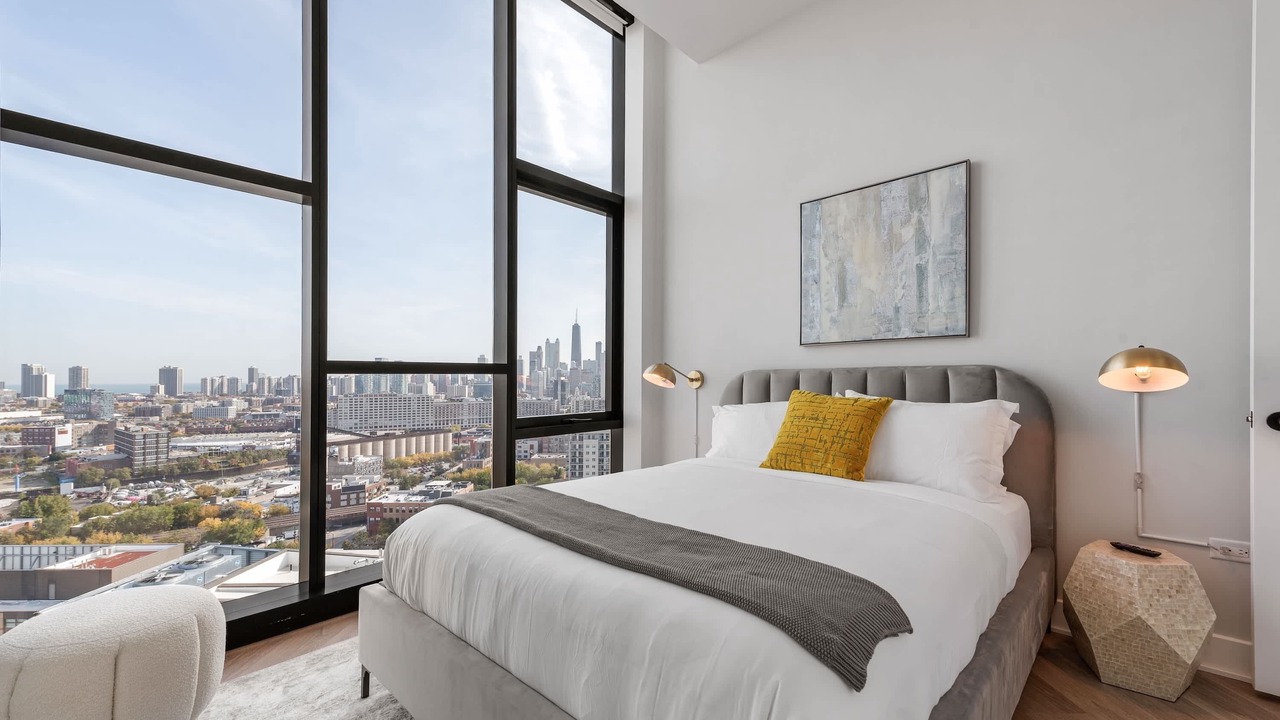 Photo of Bedroom in River West