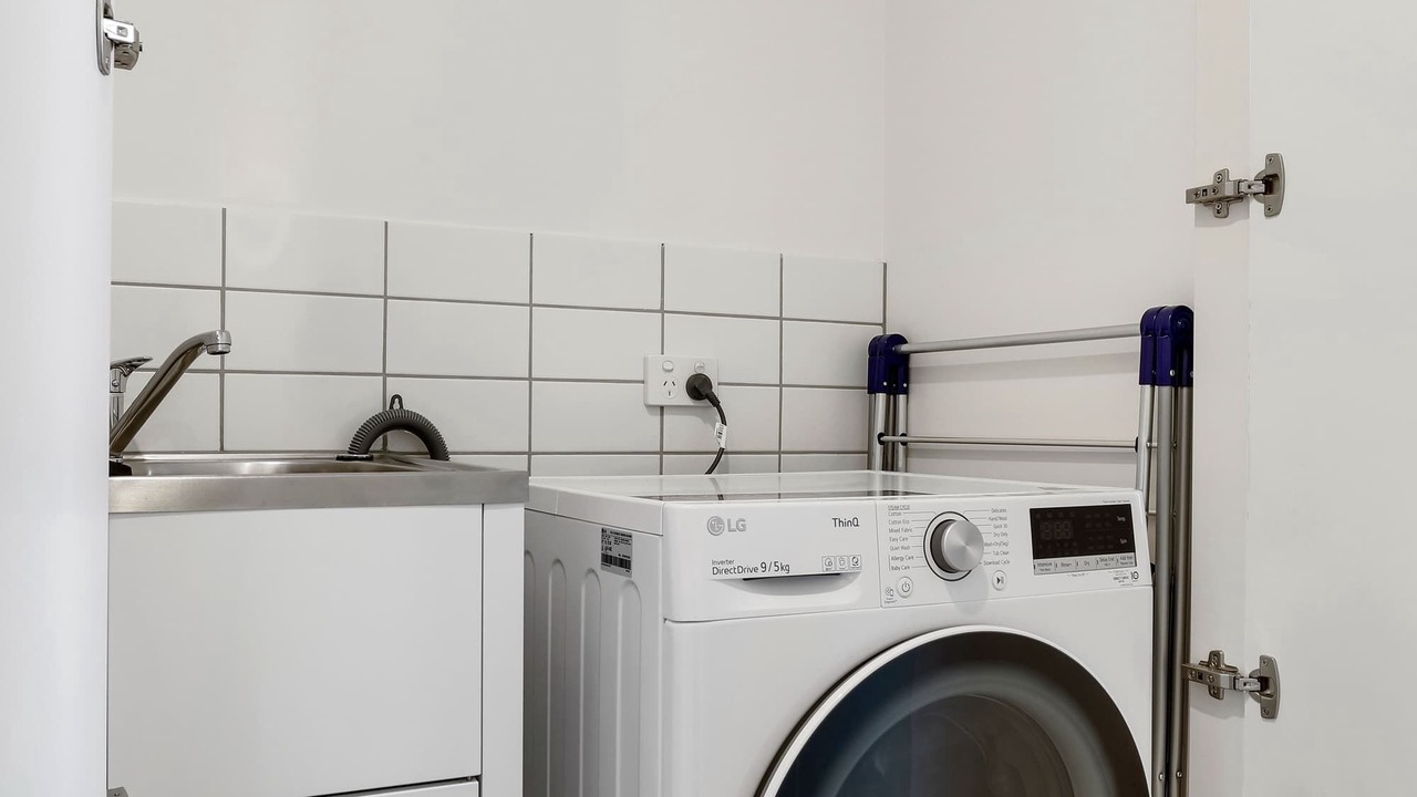 Photo of Others in Ivanhoe