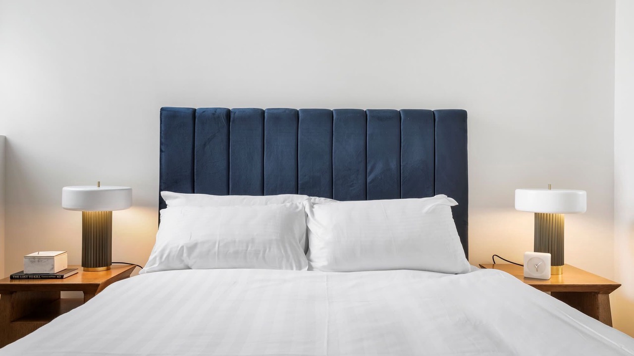 Photo of Others in Ivanhoe