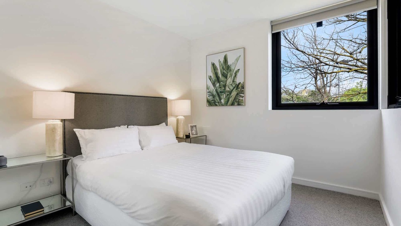 Photo of Others in Ivanhoe