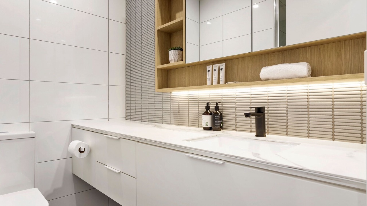 Photo of Bathroom in Ivanhoe