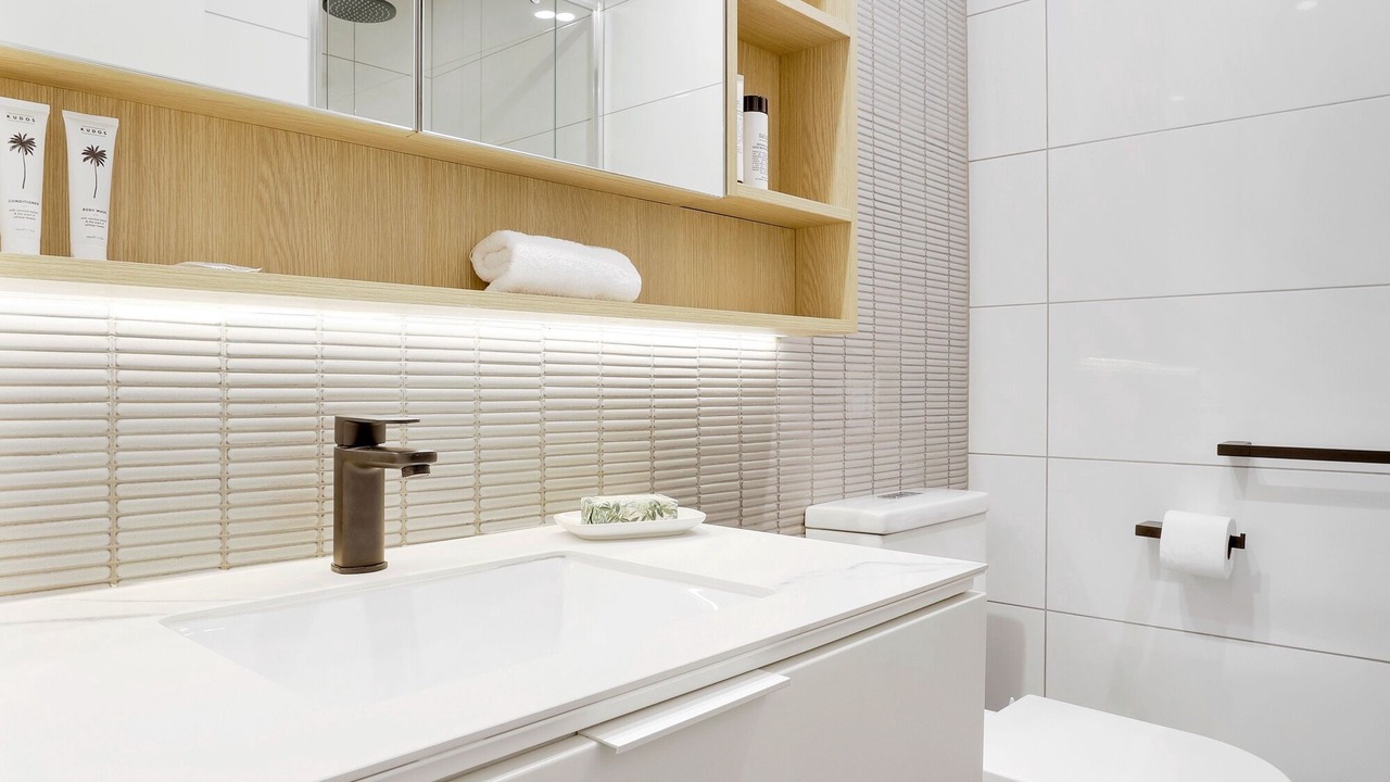 Photo of Bathroom in Ivanhoe