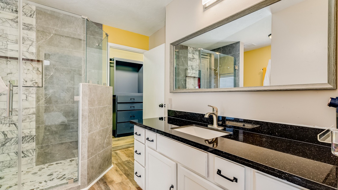 Photo of Bathroom in Robindell