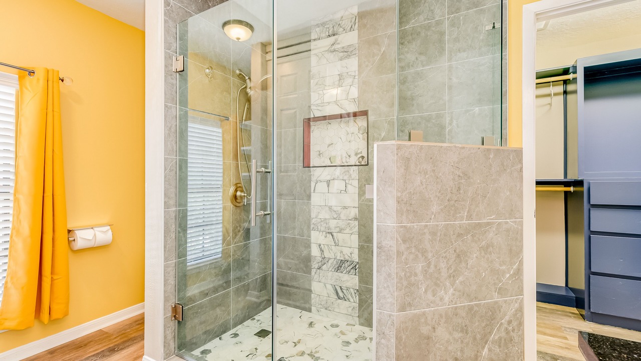 Photo of Bathroom in Robindell