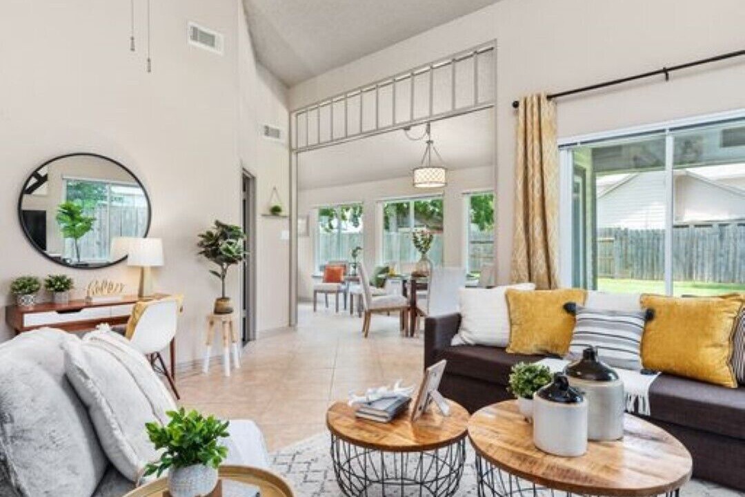 Photo of Livingroom in Barker
