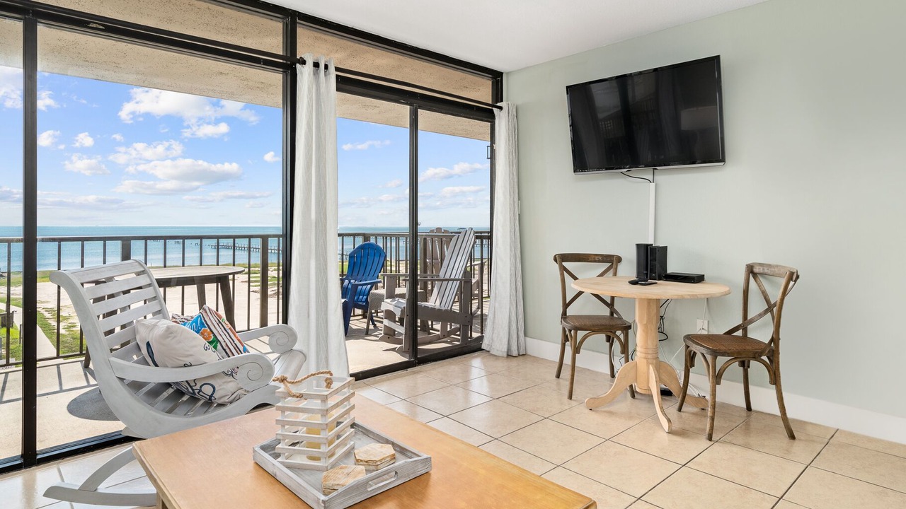 Photo of Livingroom in Rockport