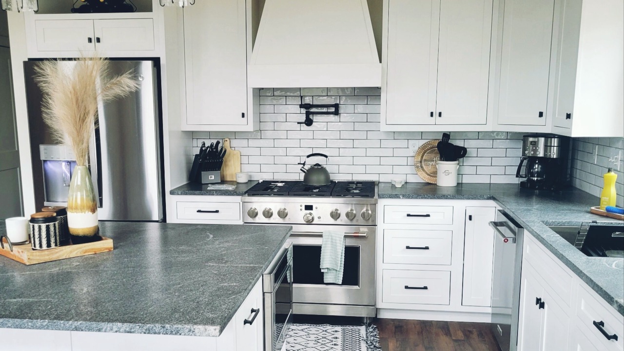 Photo of Kitchen in Carrabassett Valley