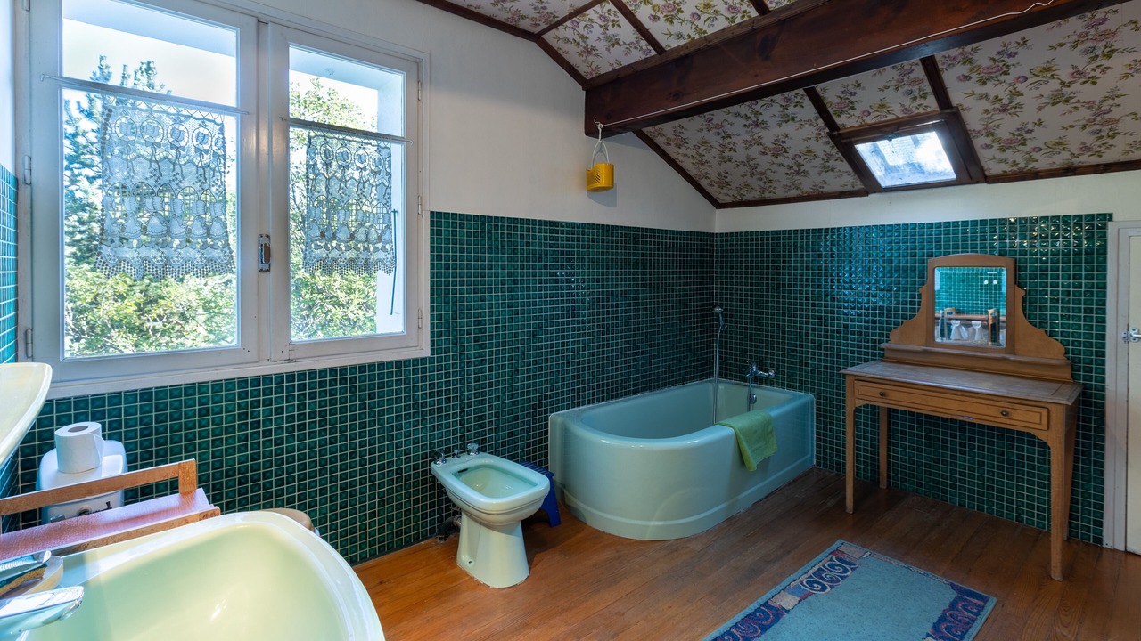 Photo of Bathroom in Superbolquere
