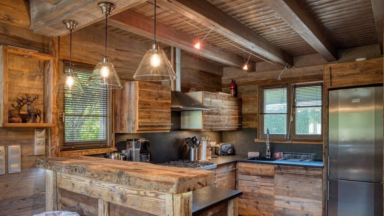 Photo of Kitchen in Demi-Quartier