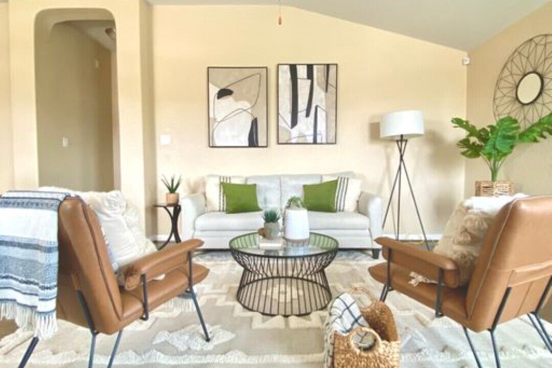 Photo of Livingroom in Medina Valley