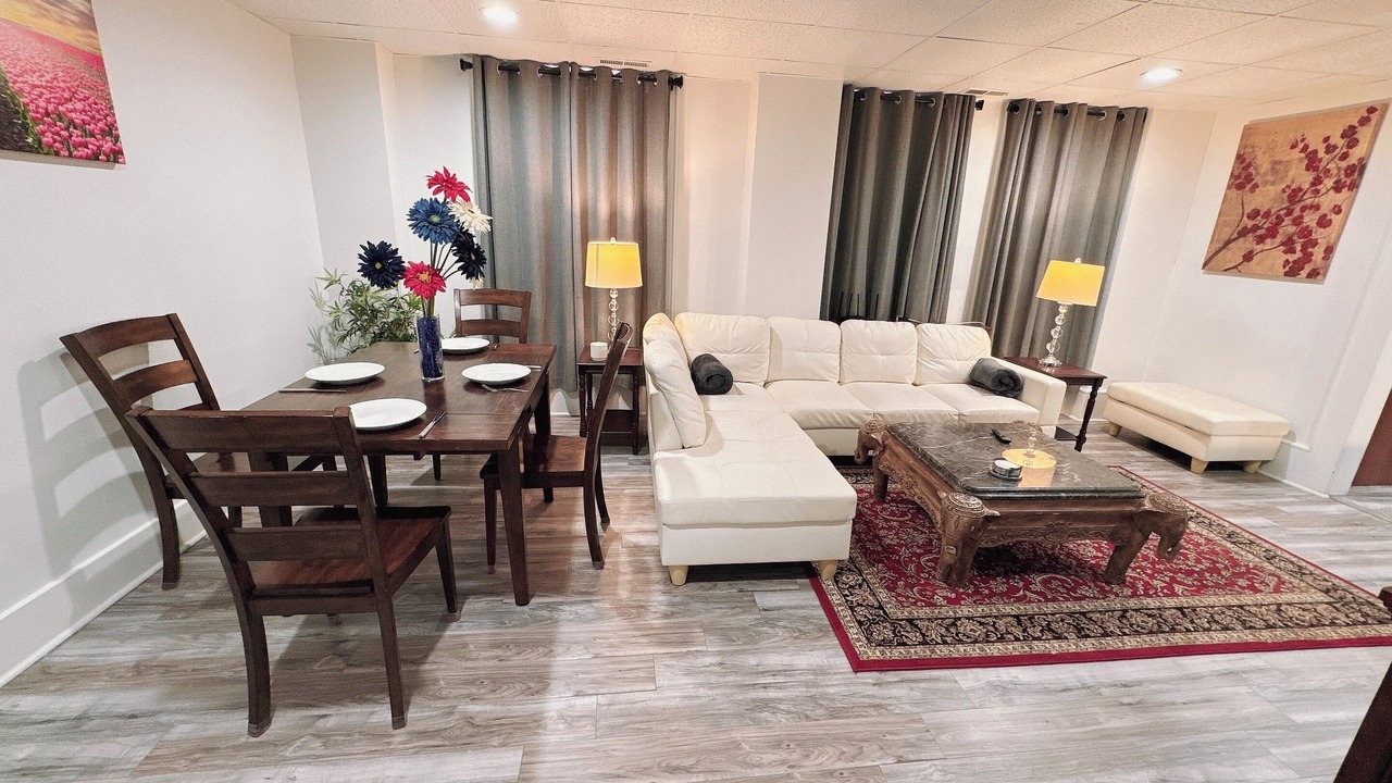 Photo of Livingroom in Downtown Dubuque