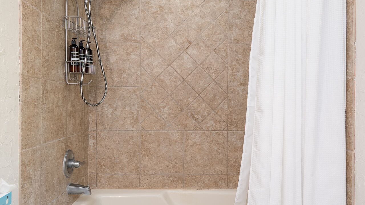 Photo of Bathroom in Mound
