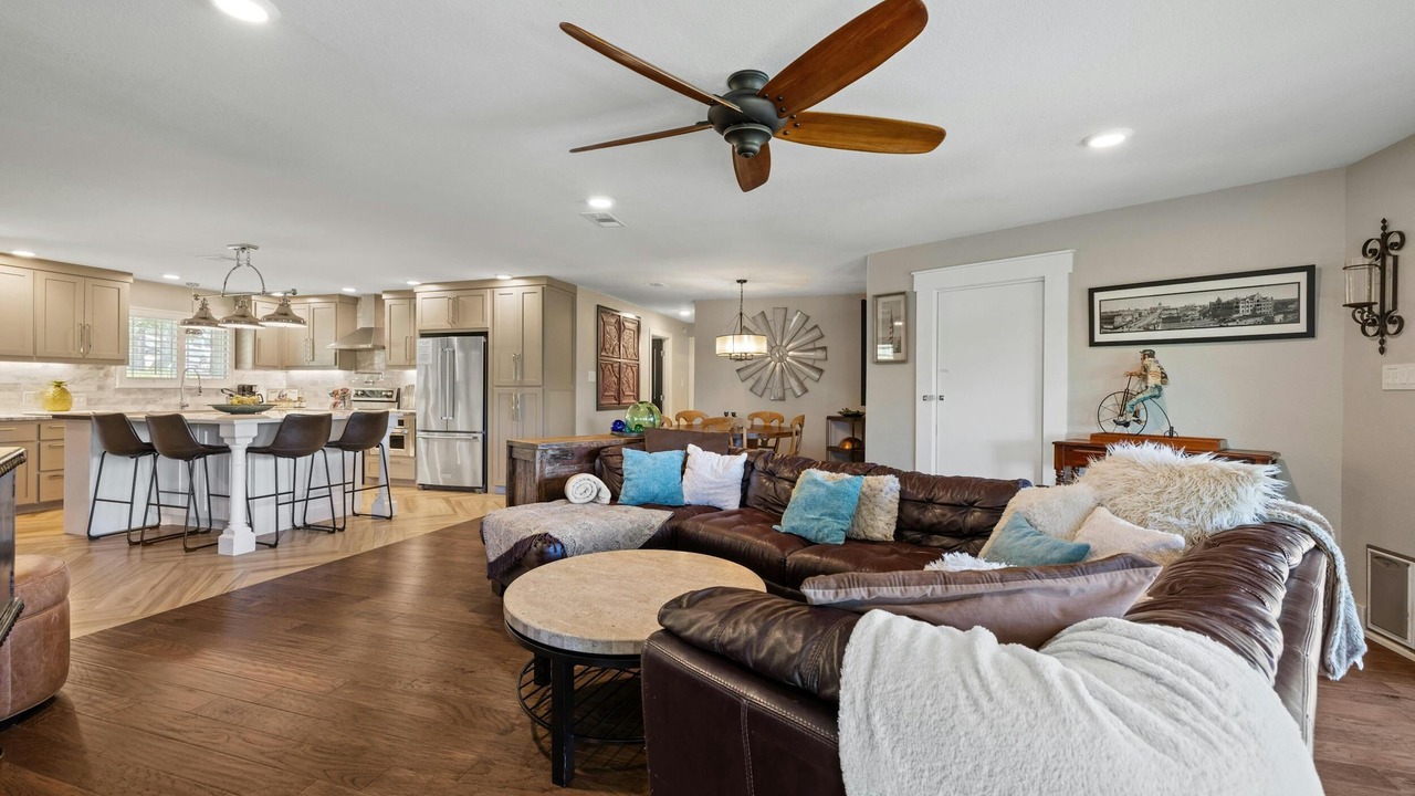 Photo of Livingroom in Georgetown
