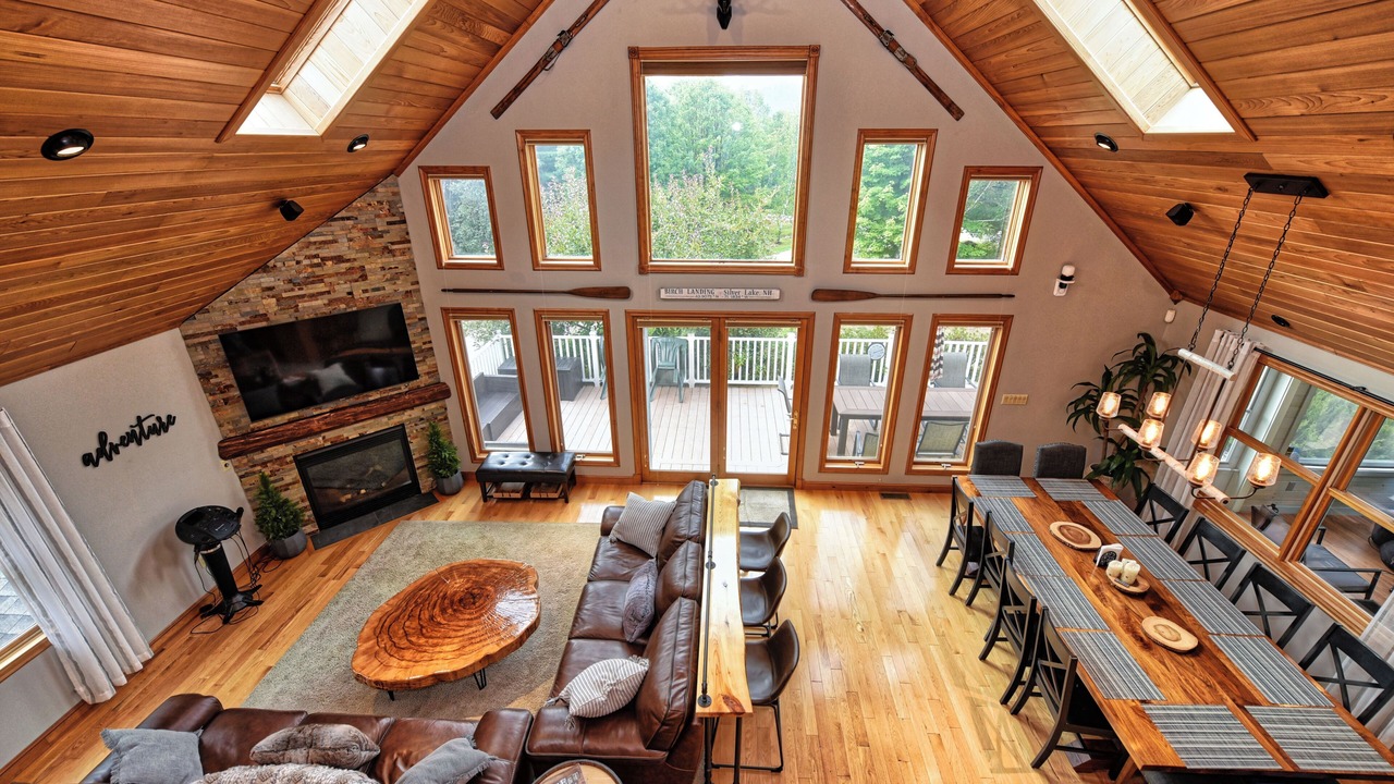 Photo of Livingroom in Silver Lake