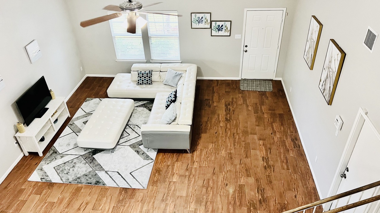 Photo of Livingroom in Manor