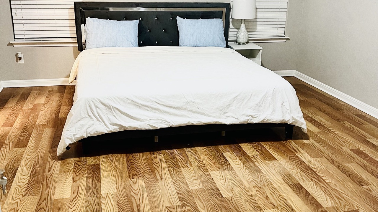 Photo of Bedroom in Manor