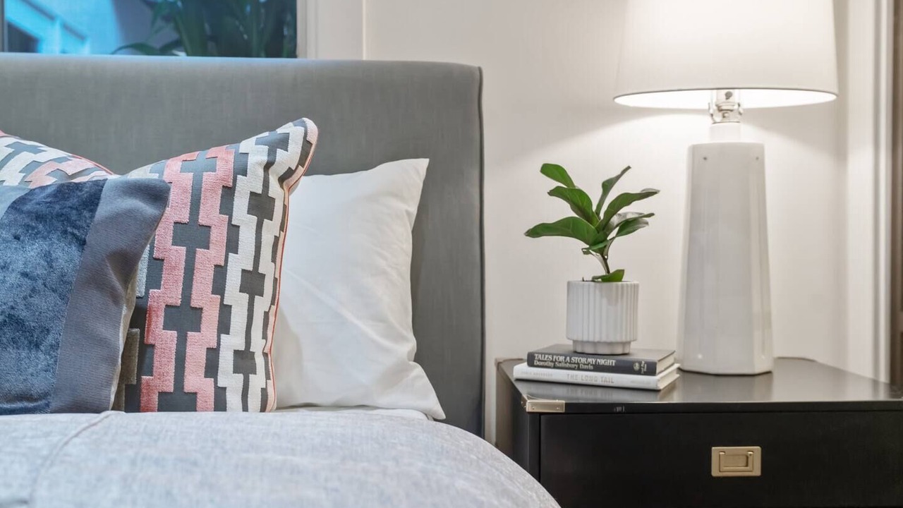 Photo of Bedroom in Beverly Grove