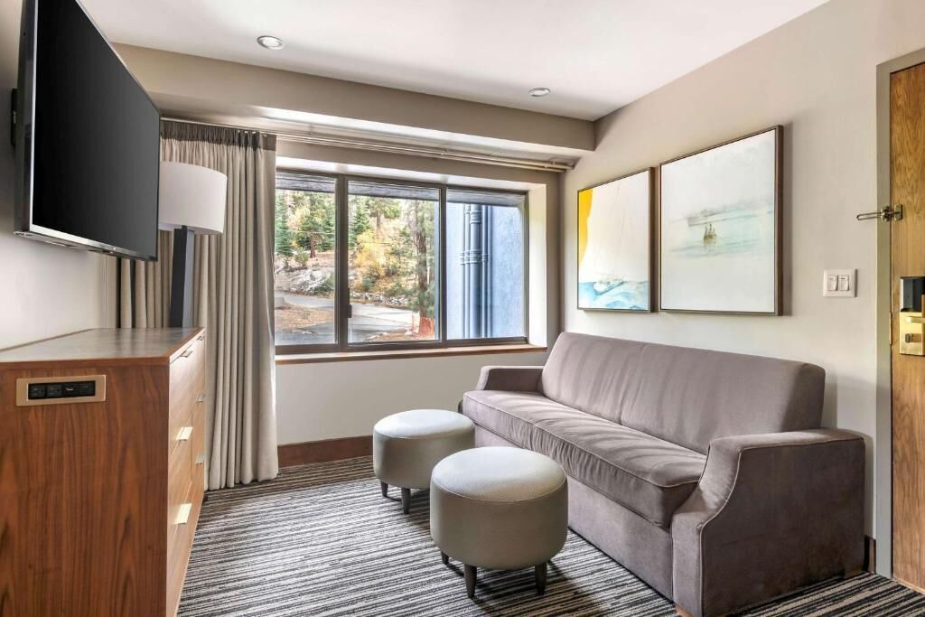 Photo of Livingroom in South Lake Tahoe