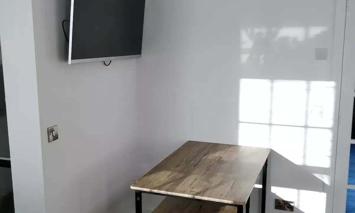 Photo of Others in Newington