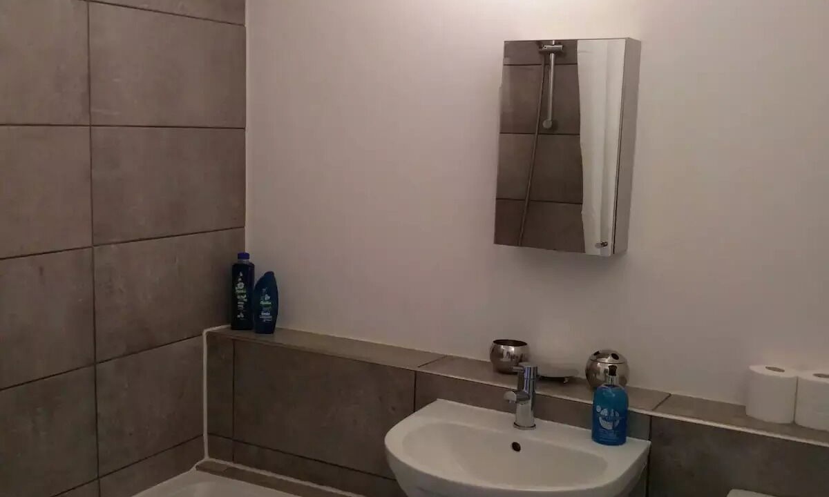 Photo of Bathroom in Newington