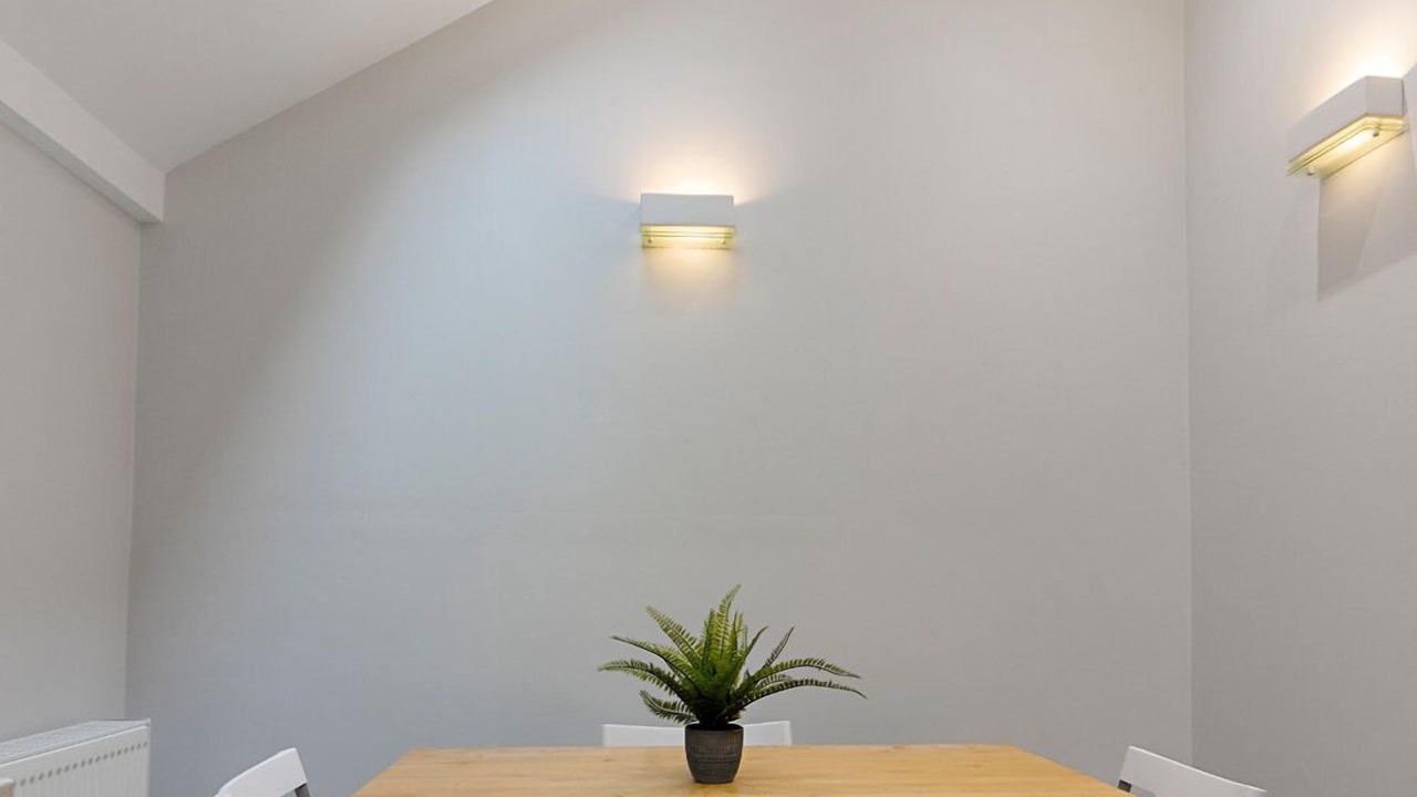 Photo of Livingroom in Exeter