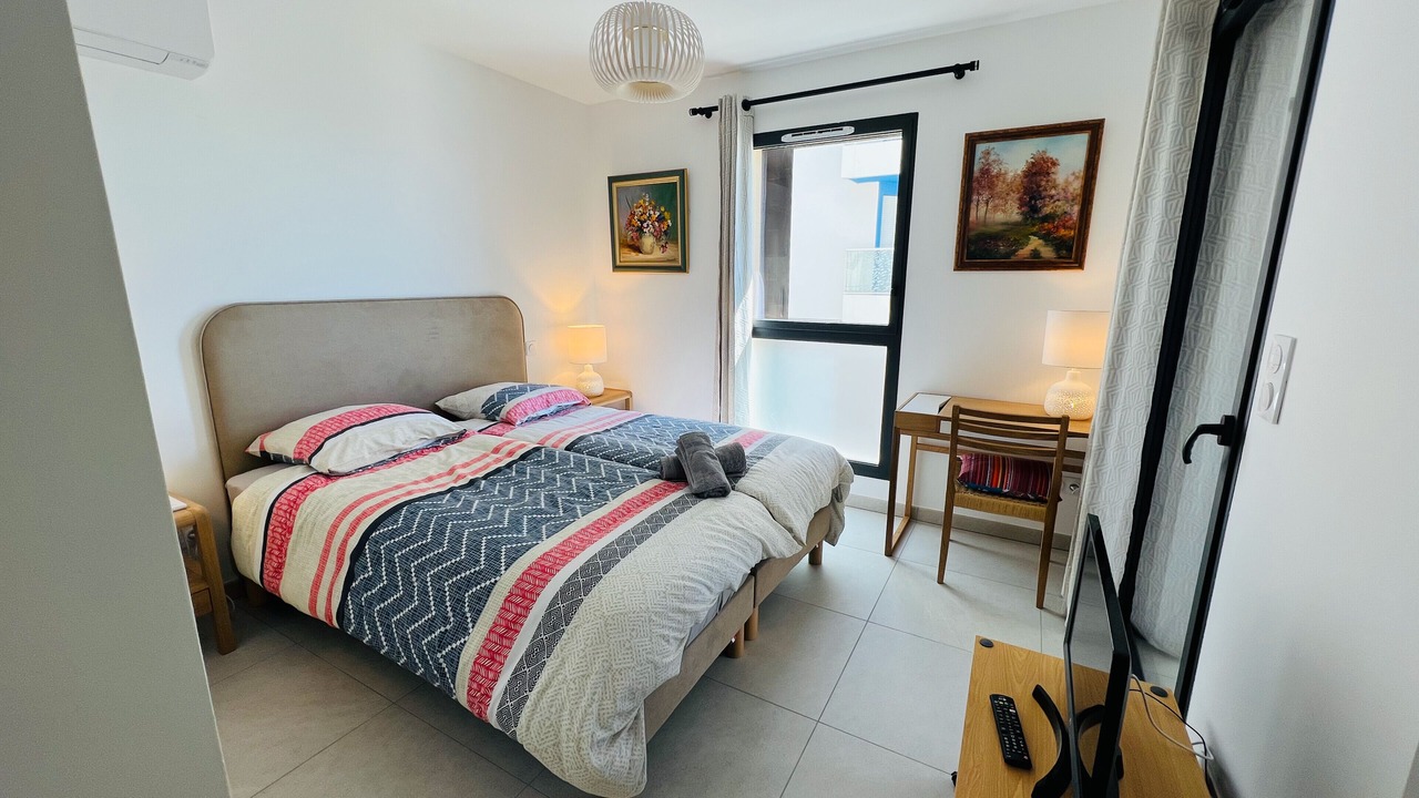 Photo of Bedroom in Le Grau-Du-Roi