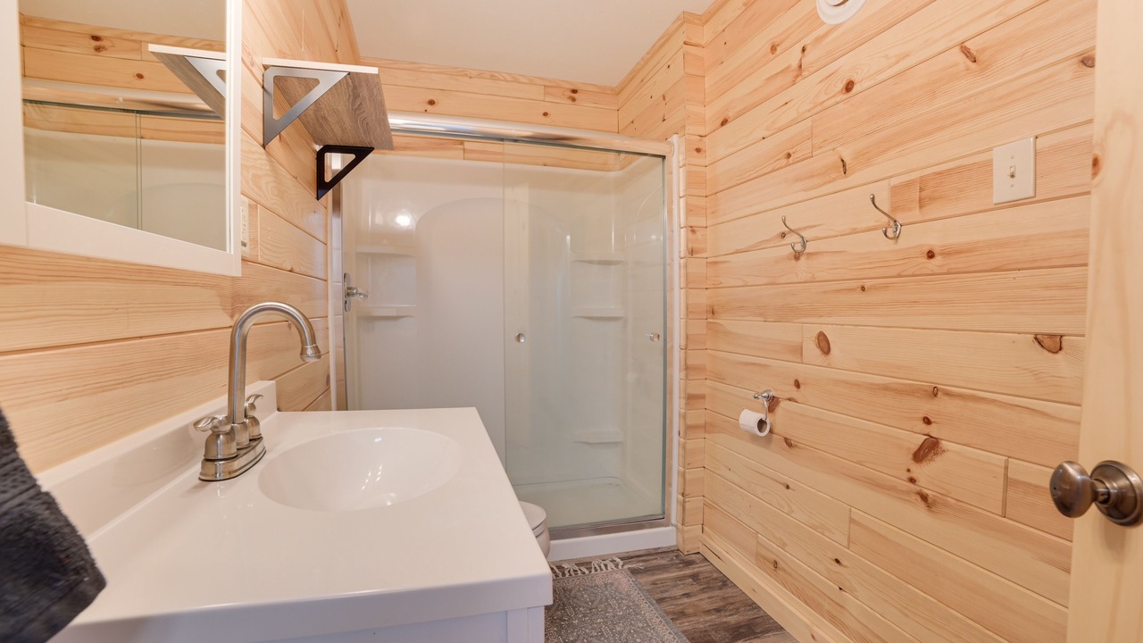Photo of Bathroom in Oscoda