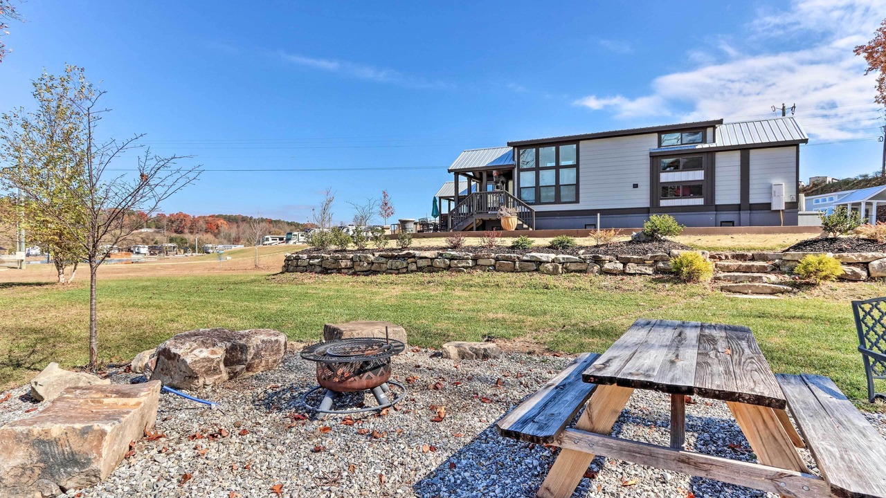 Photo of Outdoor in Morganton