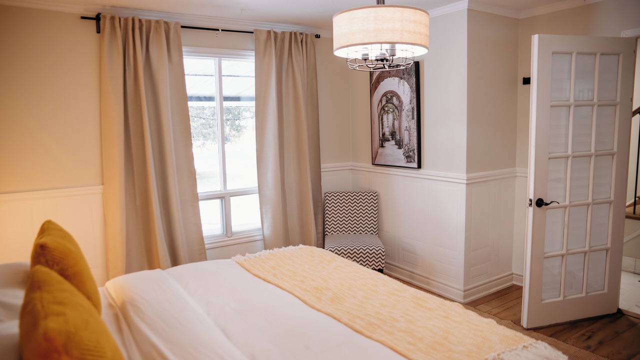 Photo of Bedroom in Frankford