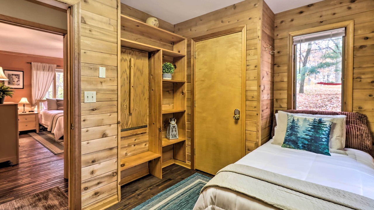 Photo of Bedroom in Lake Harmony